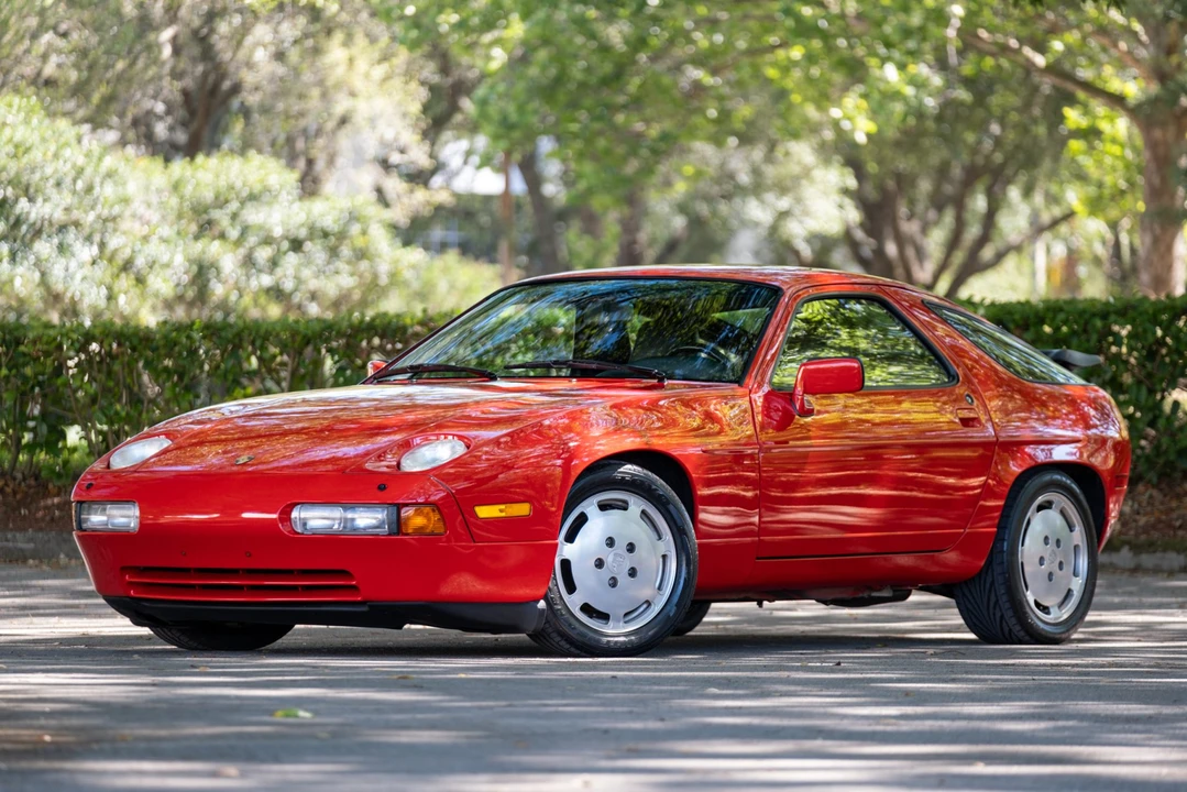 1987 Porsche 928 S4 - Image 13 of 31