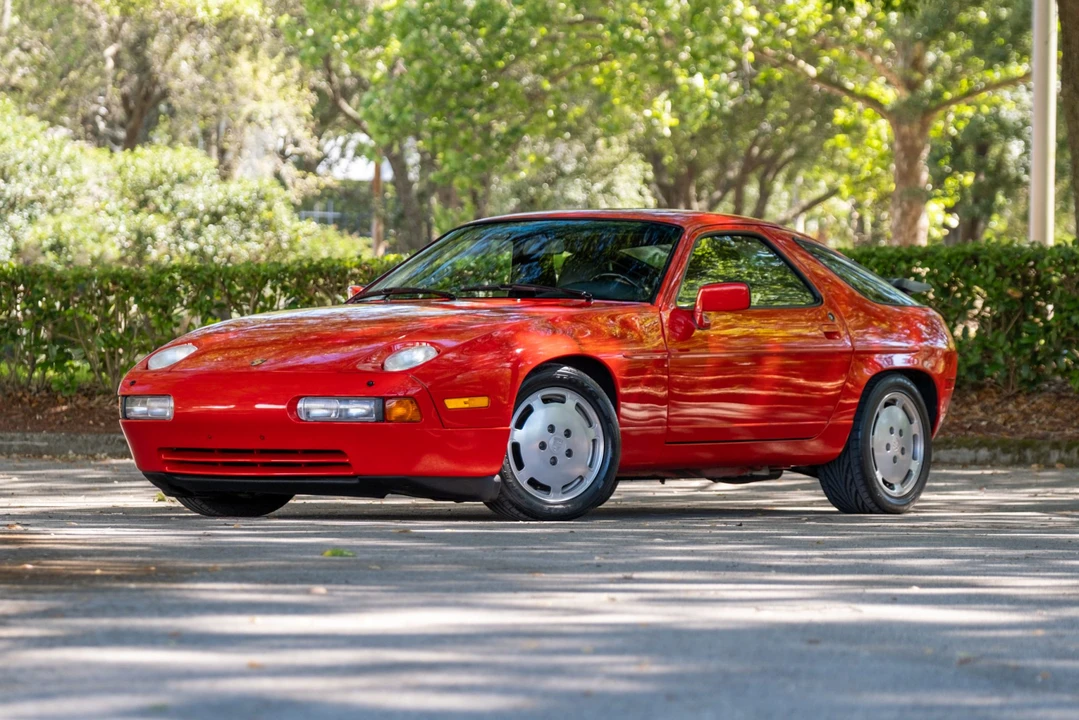 1987 Porsche 928 S4 - Image 12 of 31