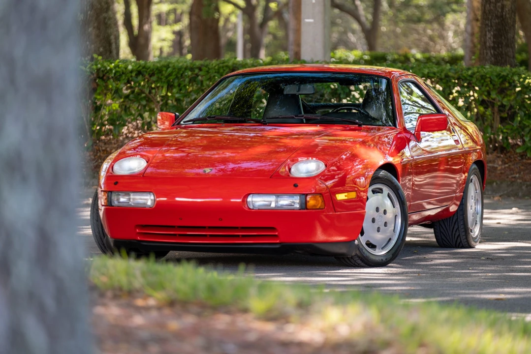 1987 Porsche 928 S4 - Image 9 of 31