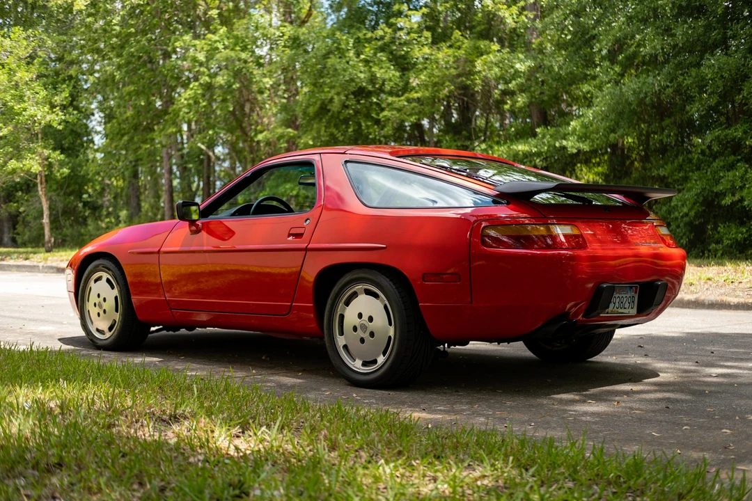 1987 Porsche 928 S4 - Image 22 of 31