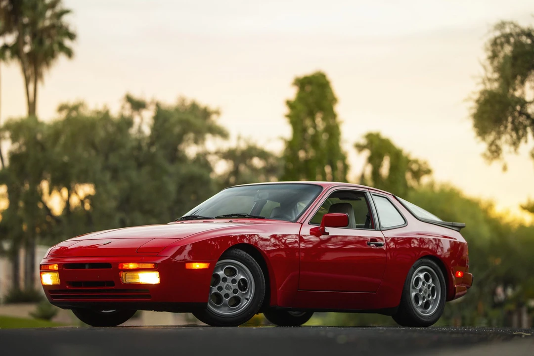 1987 Porsche 944 Turbo - Image 2 of 31
