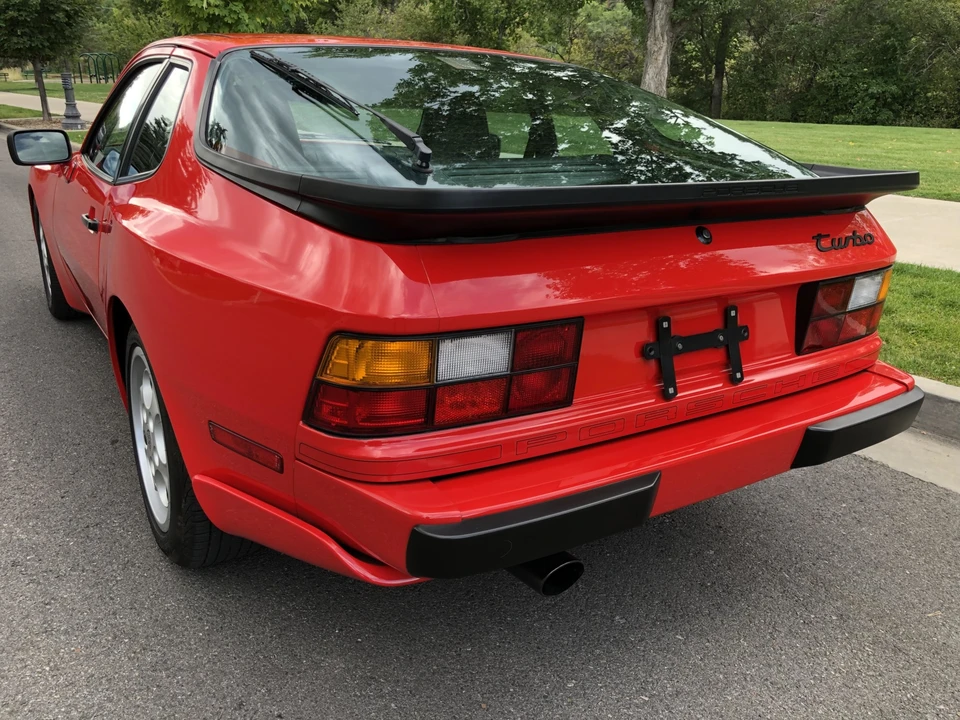 1987 Porsche 944 Turbo - Image 19 of 31