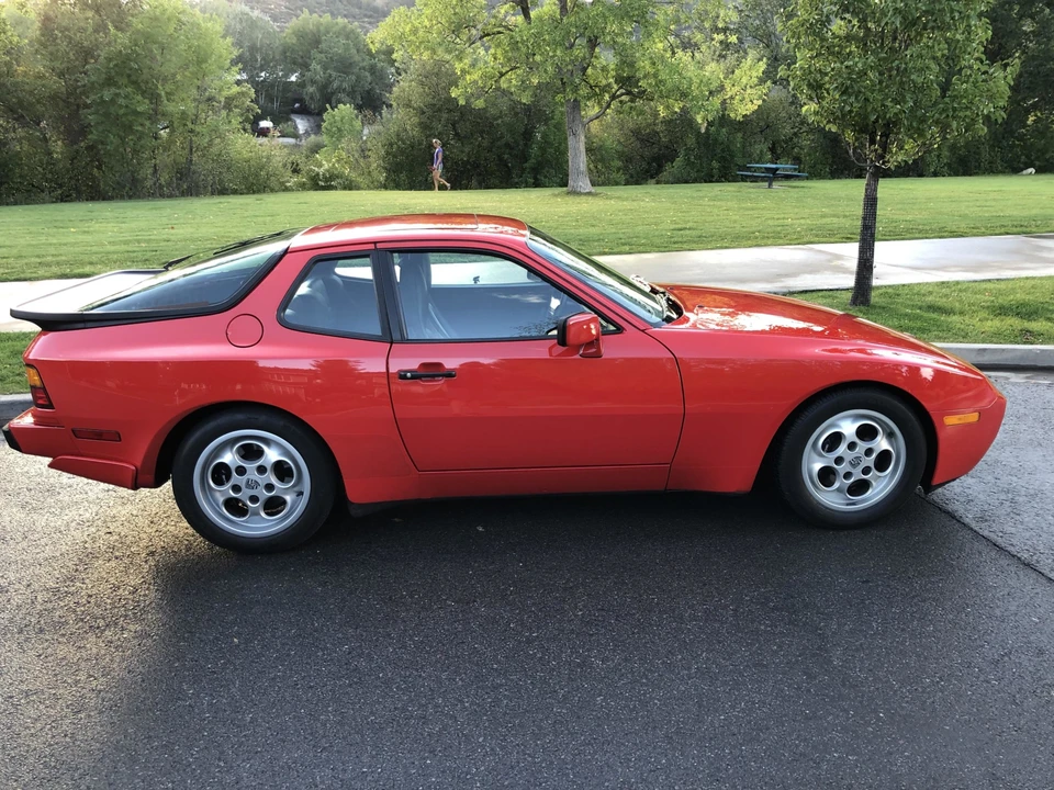1987 Porsche 944 Turbo - Image 4 of 31
