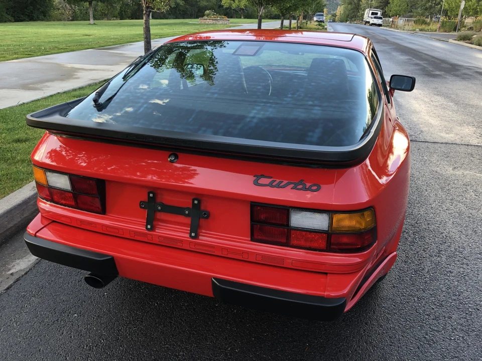 1987 Porsche 944 Turbo - Image 21 of 31