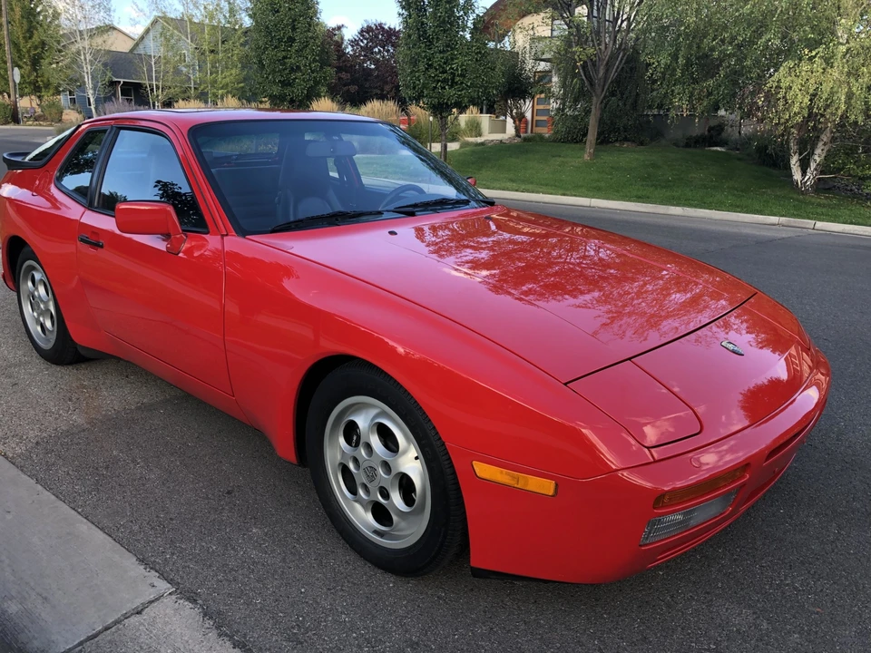 1987 Porsche 944 Turbo - Image 2 of 31