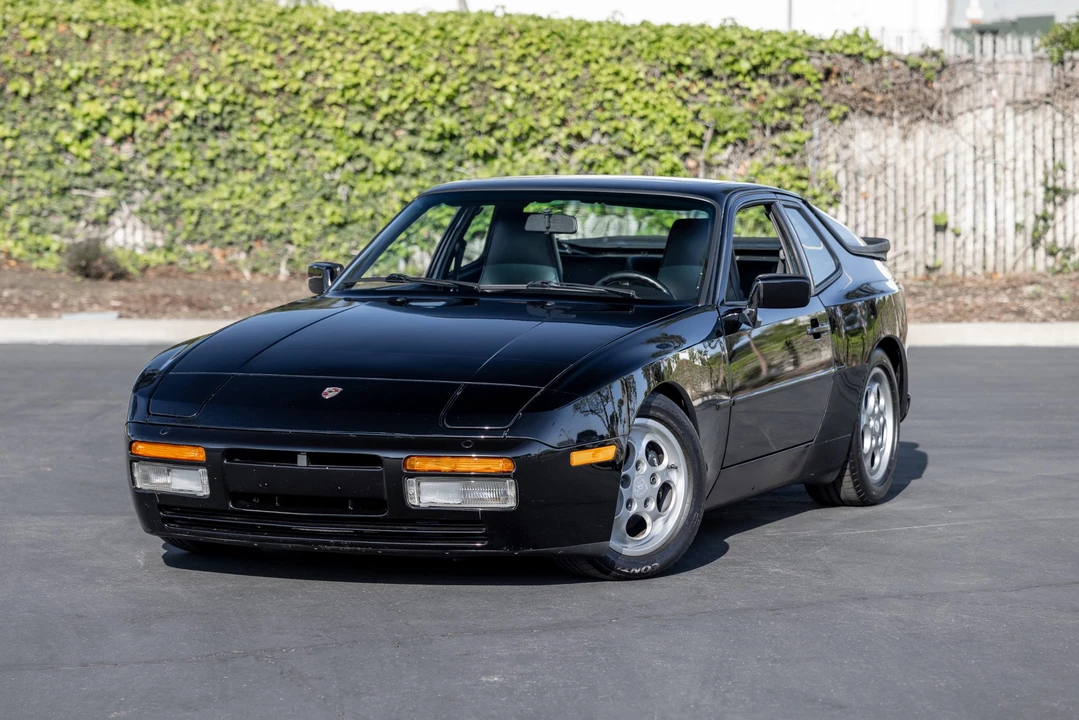 1987 Porsche 944 Turbo - Image 23 of 31