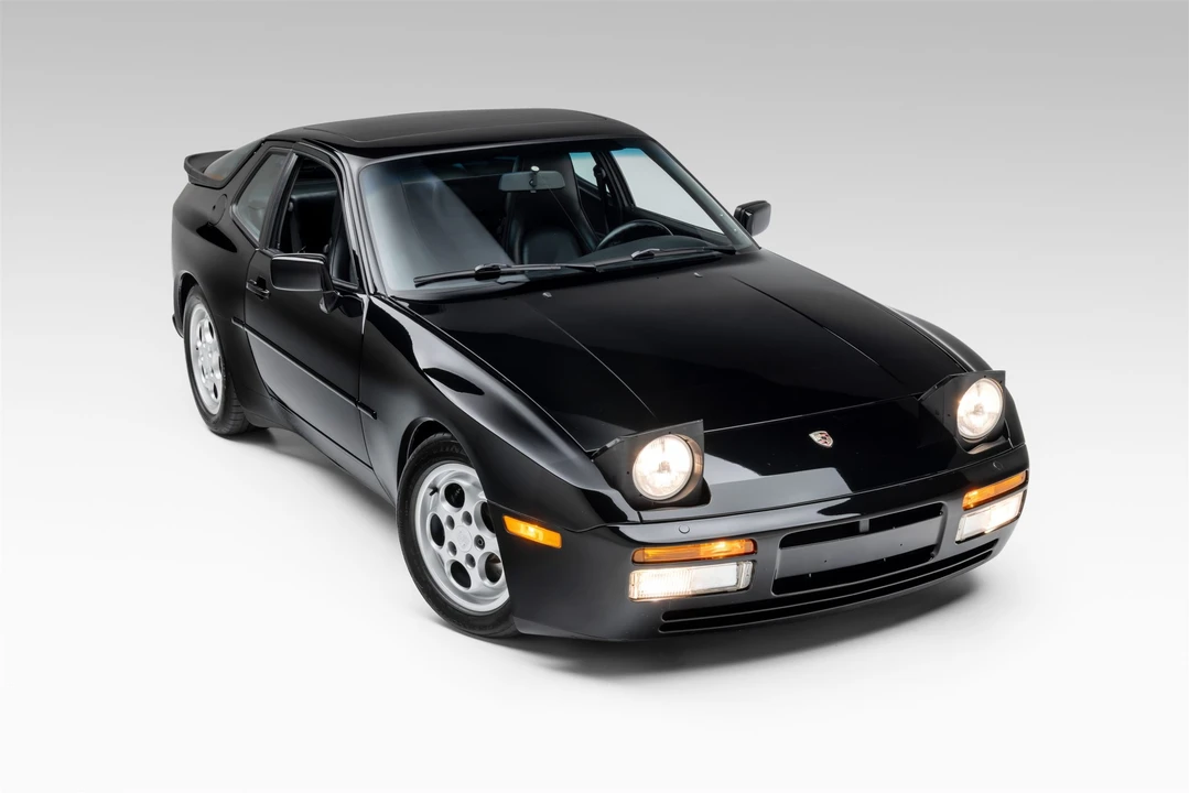1987 Porsche 944 Turbo - Image 17 of 31