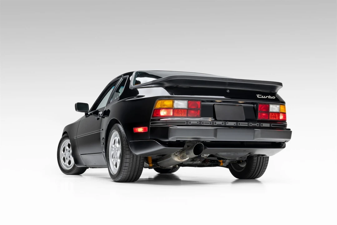 1987 Porsche 944 Turbo - Image 9 of 31