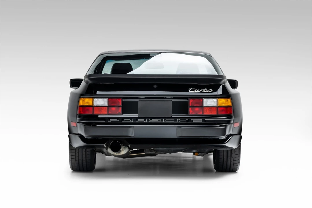 1987 Porsche 944 Turbo - Image 10 of 31