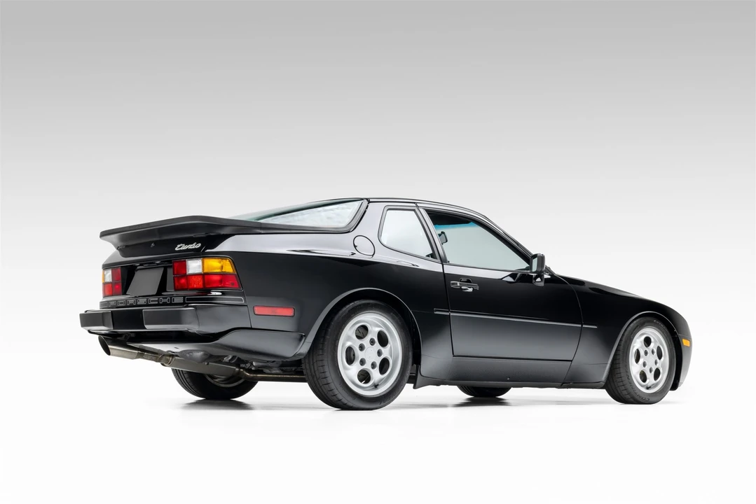 1987 Porsche 944 Turbo - Image 14 of 31