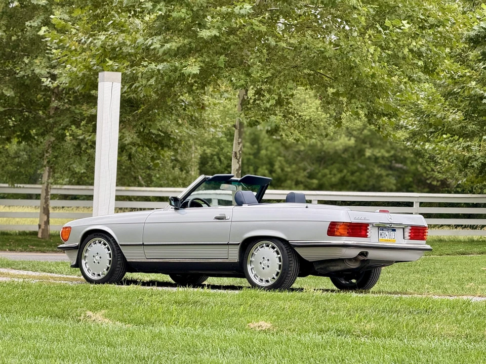 1988 Mercedes-Benz R107 SL-Class - Image 30 of 31