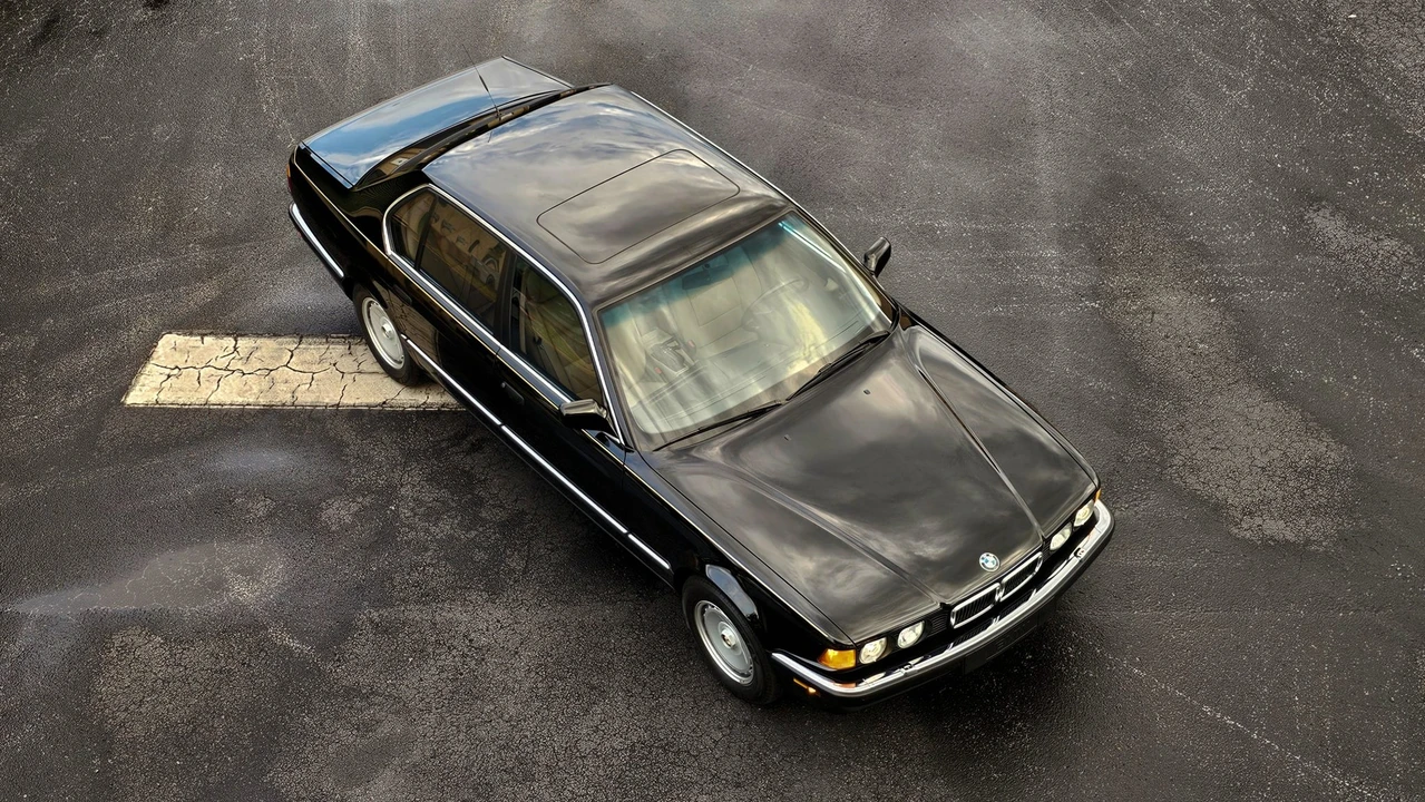 1989 BMW E32 7 Series - Image 31 of 31