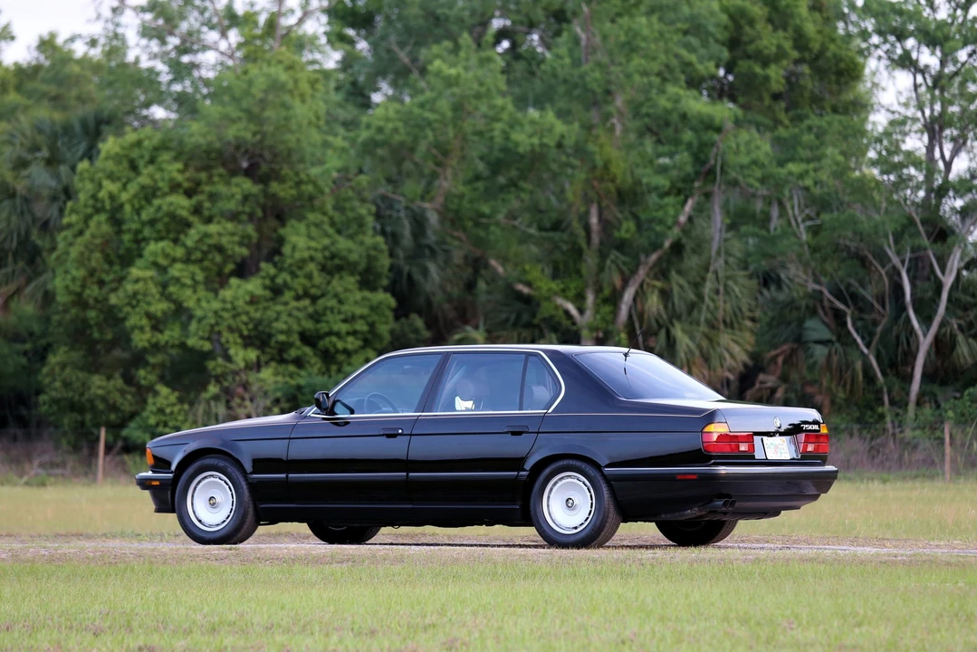 1989 BMW E32 7 Series - Image 6 of 31