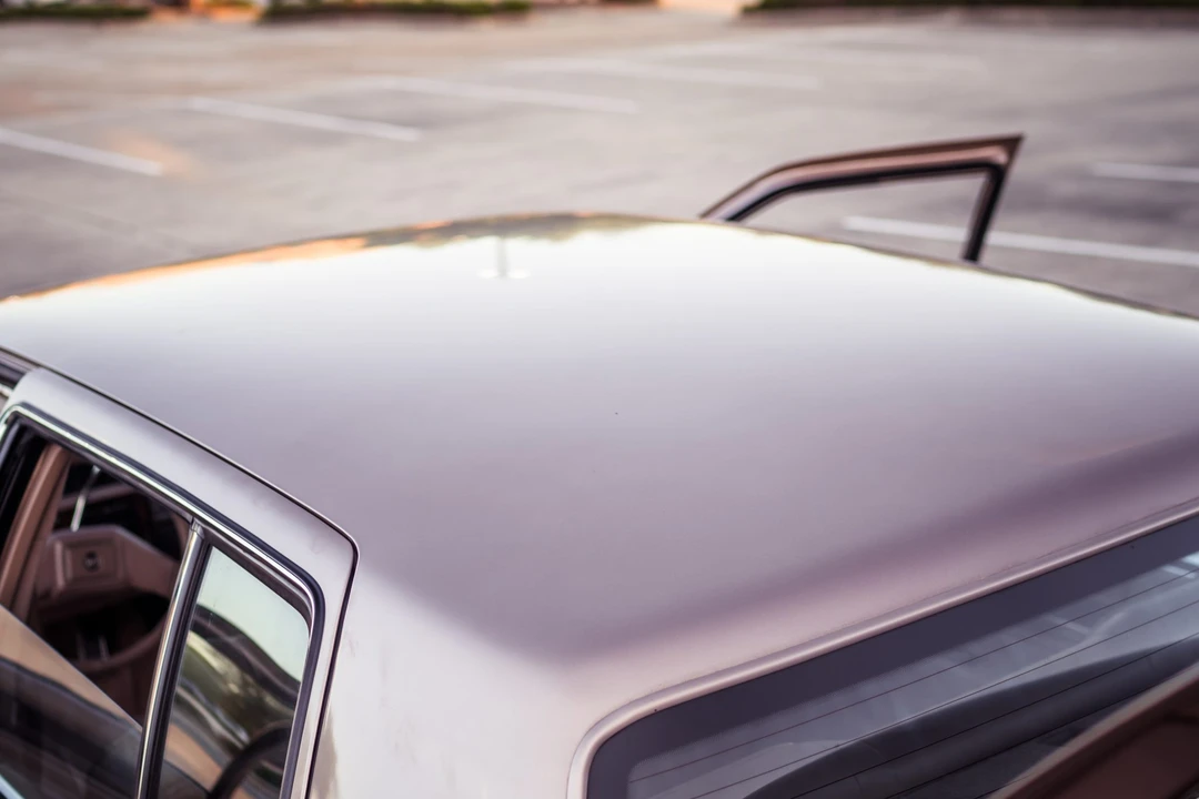 1989 Cadillac DeVille 7th Gen - Image 16 of 31