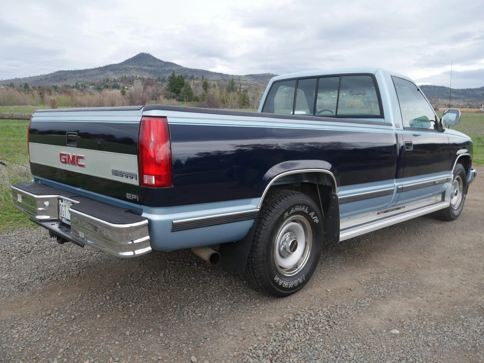 1989 GMC Sierra 1st Gen - Image 19 of 31