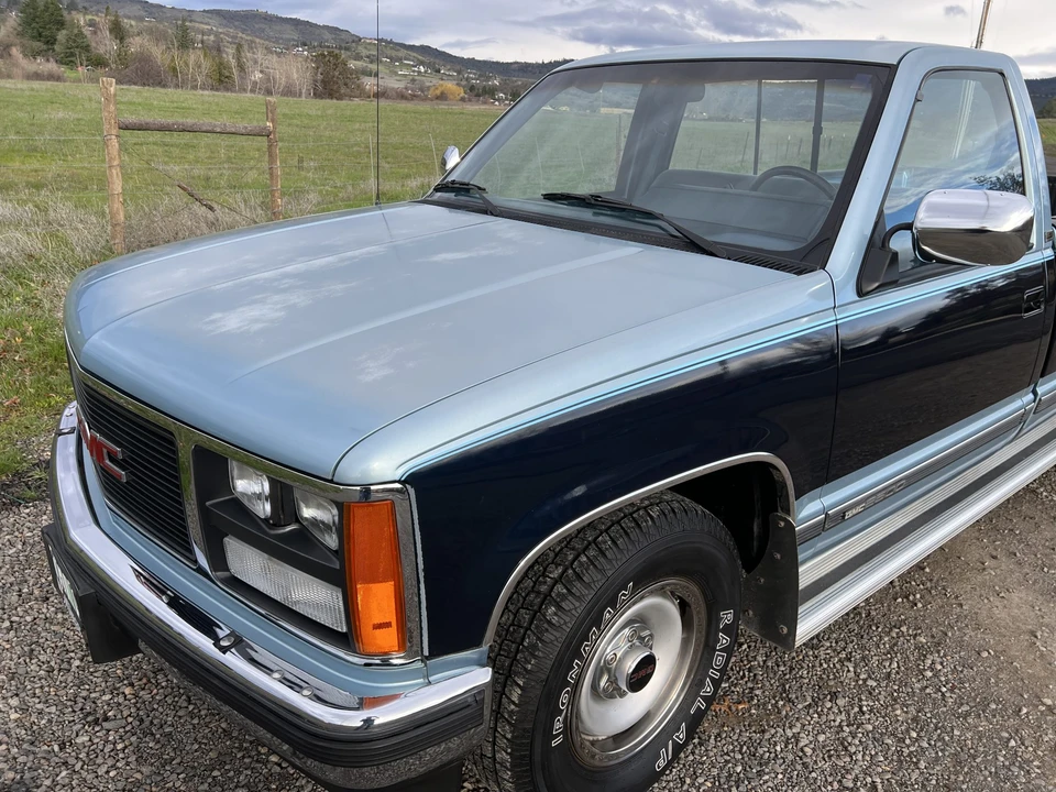 1989 GMC Sierra 1st Gen - Image 25 of 31