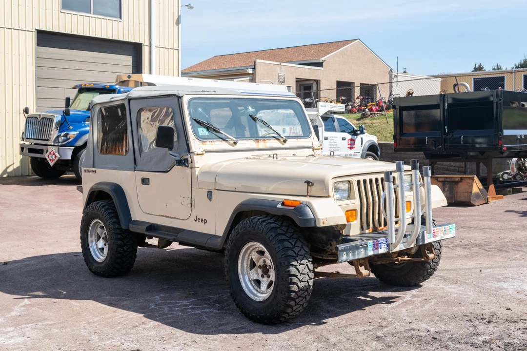 1989 Jeep YJ Wrangler - Image 8 of 31
