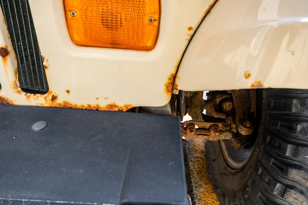 1989 Jeep YJ Wrangler - Image 20 of 31