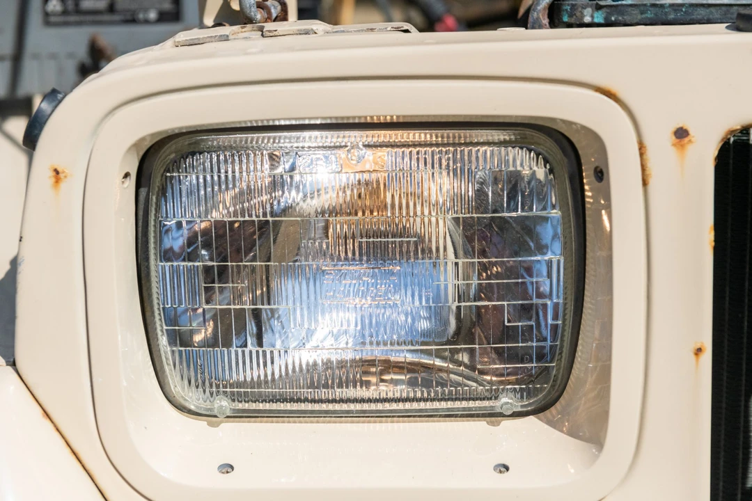 1989 Jeep YJ Wrangler - Image 11 of 31