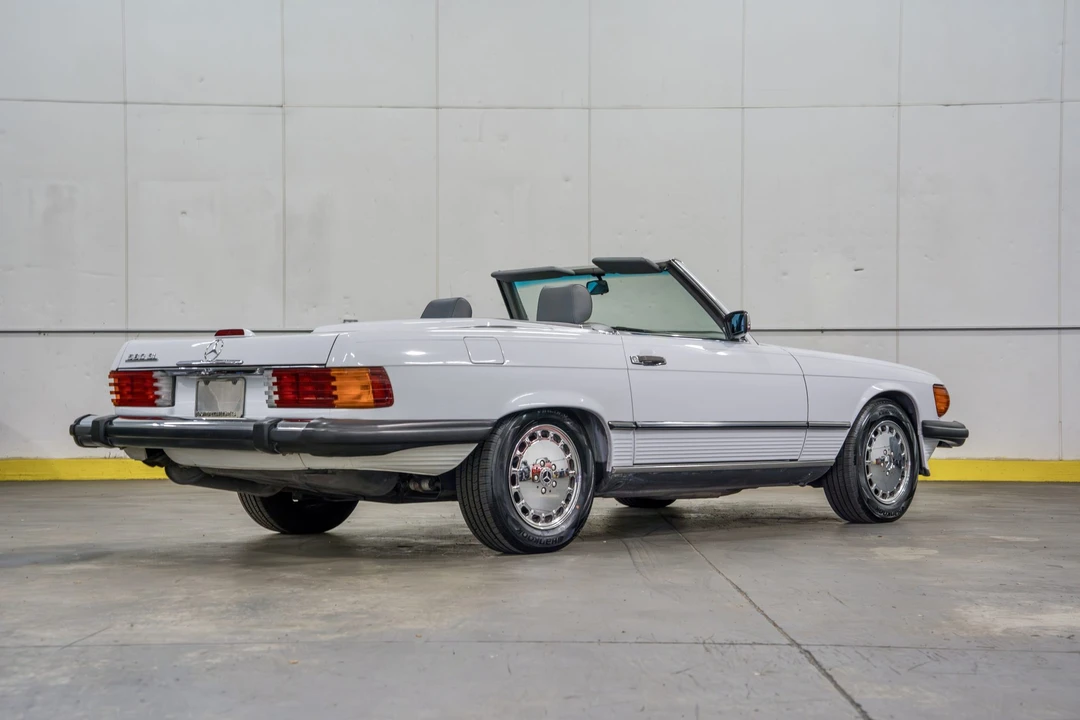 1989 Mercedes-Benz R107 SL-Class - Image 9 of 31