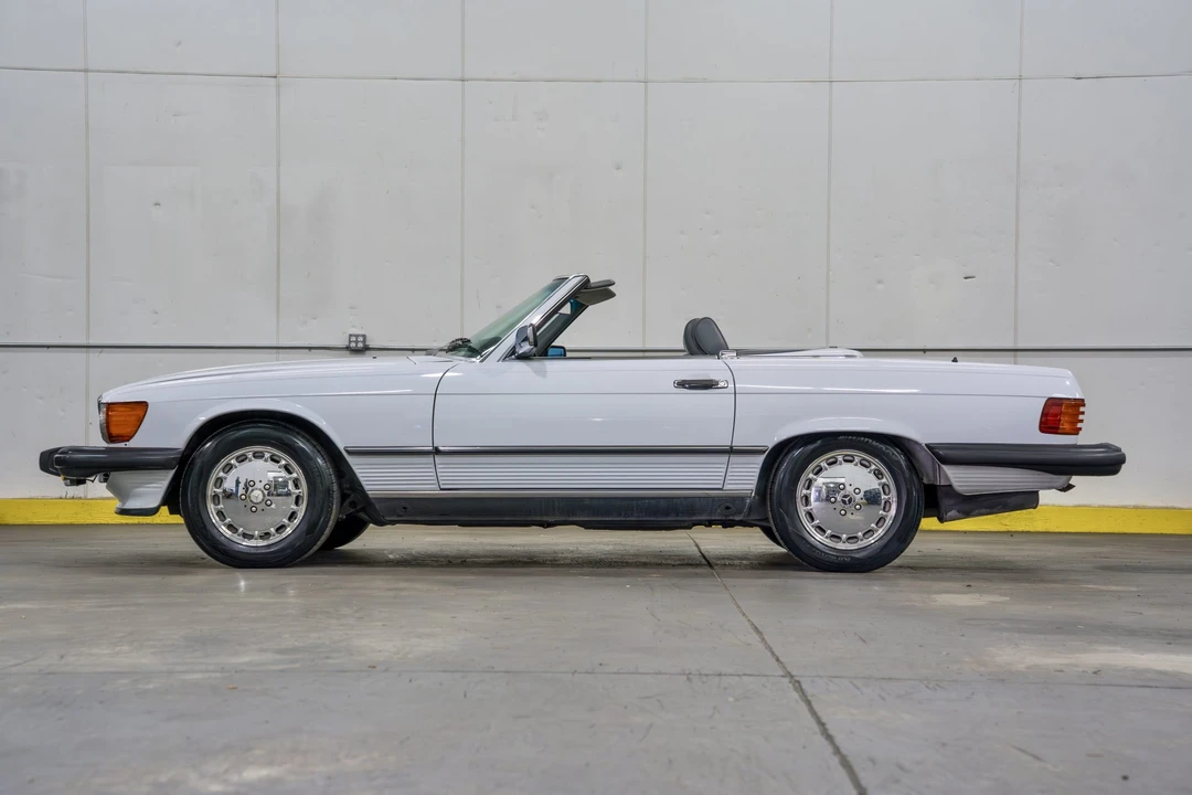 1989 Mercedes-Benz R107 SL-Class - Image 4 of 31