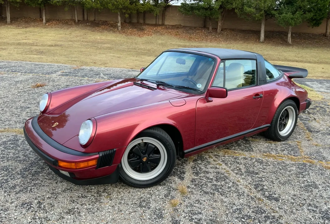 1989 Porsche 911 Carrera 3.2 - Image 5 of 6