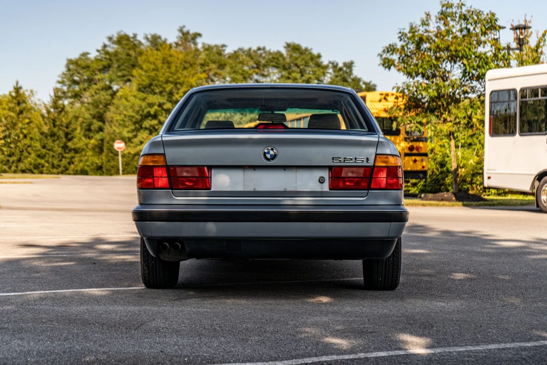 1990 BMW E34 5 Series - Image 11 of 31