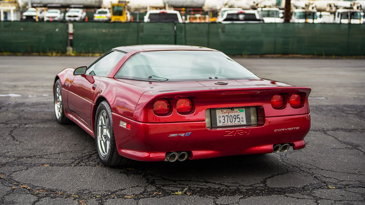 1990 Chevrolet Corvette C4 ZR1 - Image 11 of 31