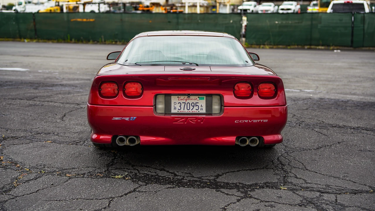 1990 Chevrolet Corvette C4 ZR1 - Image 13 of 31