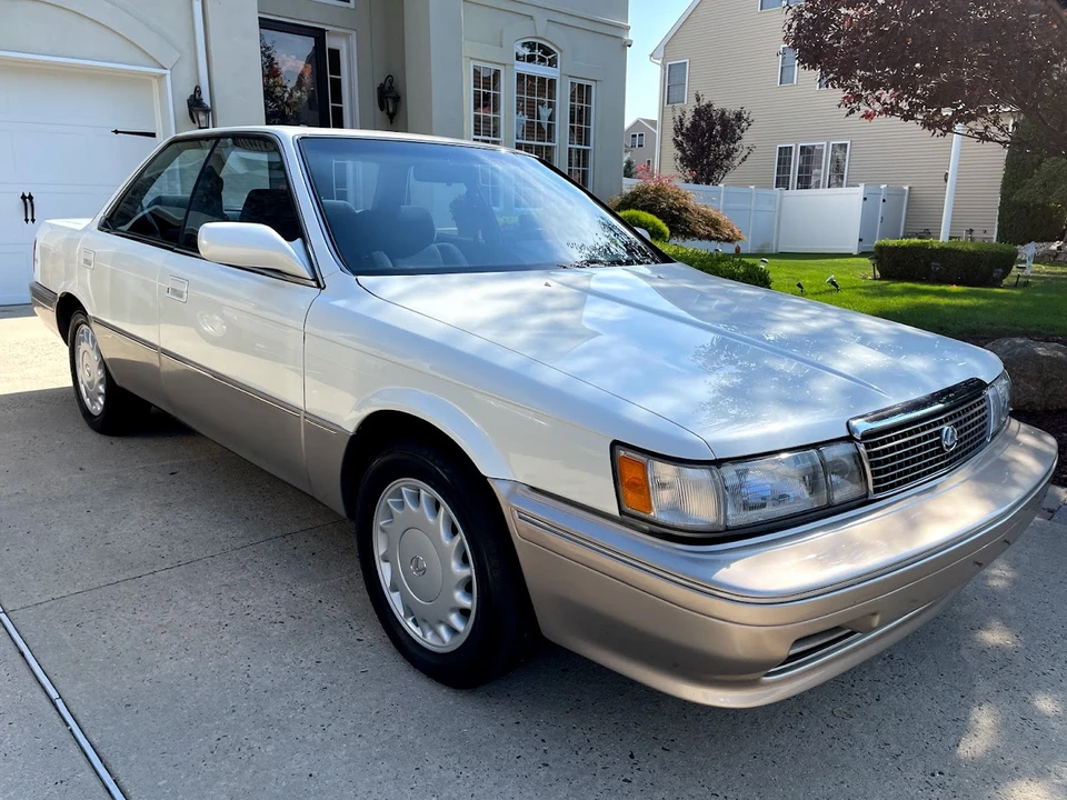 1990 Lexus ES 1st Gen - Image 23 of 31