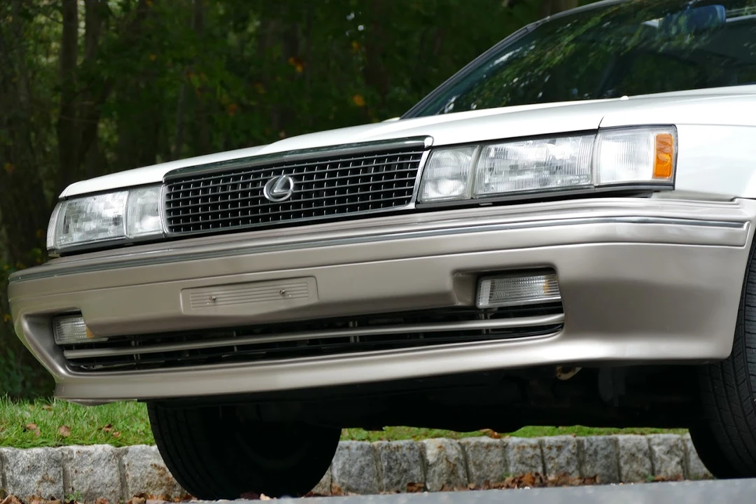 1990 Lexus ES 1st Gen - Image 26 of 31