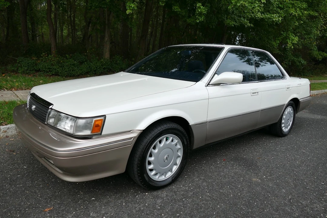 1990 Lexus ES 1st Gen - Image 4 of 31