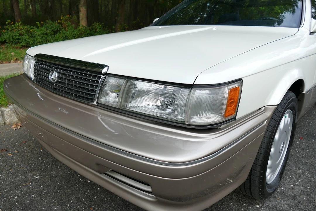 1990 Lexus ES 1st Gen - Image 30 of 31