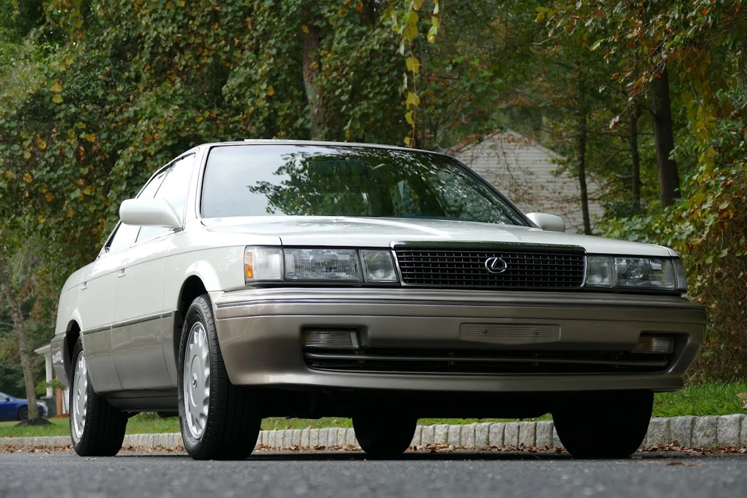 1990 Lexus ES 1st Gen - Image 22 of 31
