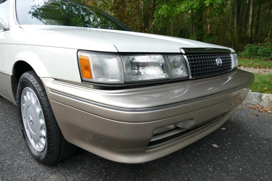 1990 Lexus ES 1st Gen - Image 27 of 31