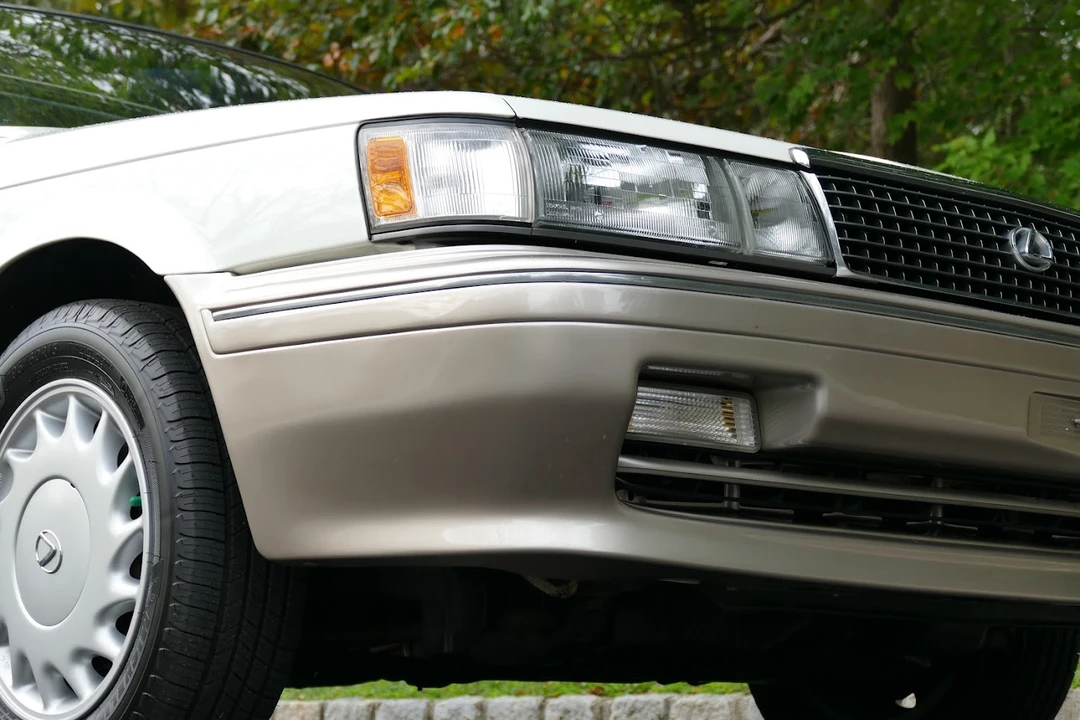 1990 Lexus ES 1st Gen - Image 28 of 31