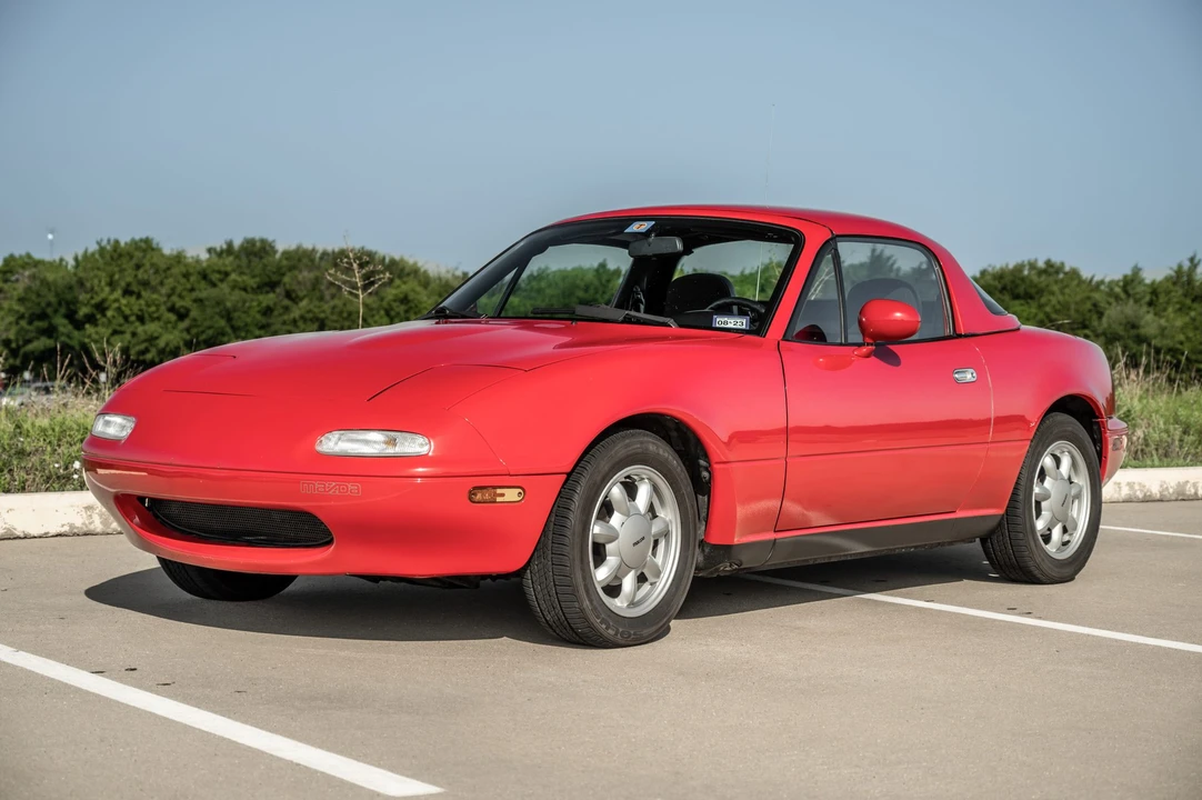 1990 Mazda NA MX-5 Miata - Image 2 of 31