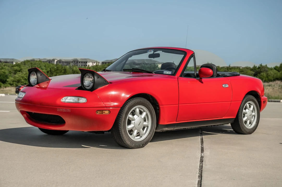 1990 Mazda NA MX-5 Miata - Image 9 of 31