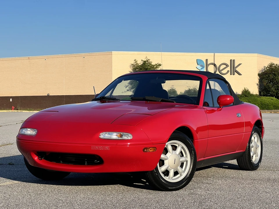 1990 Mazda NA MX-5 Miata - Image 6 of 31