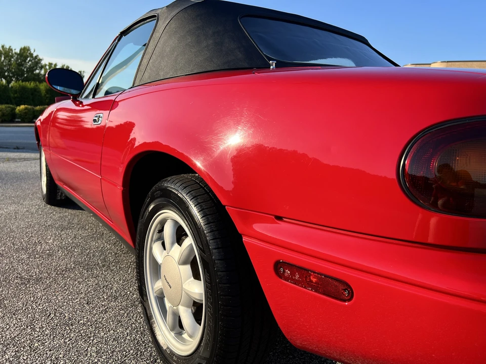 1990 Mazda NA MX-5 Miata - Image 19 of 31