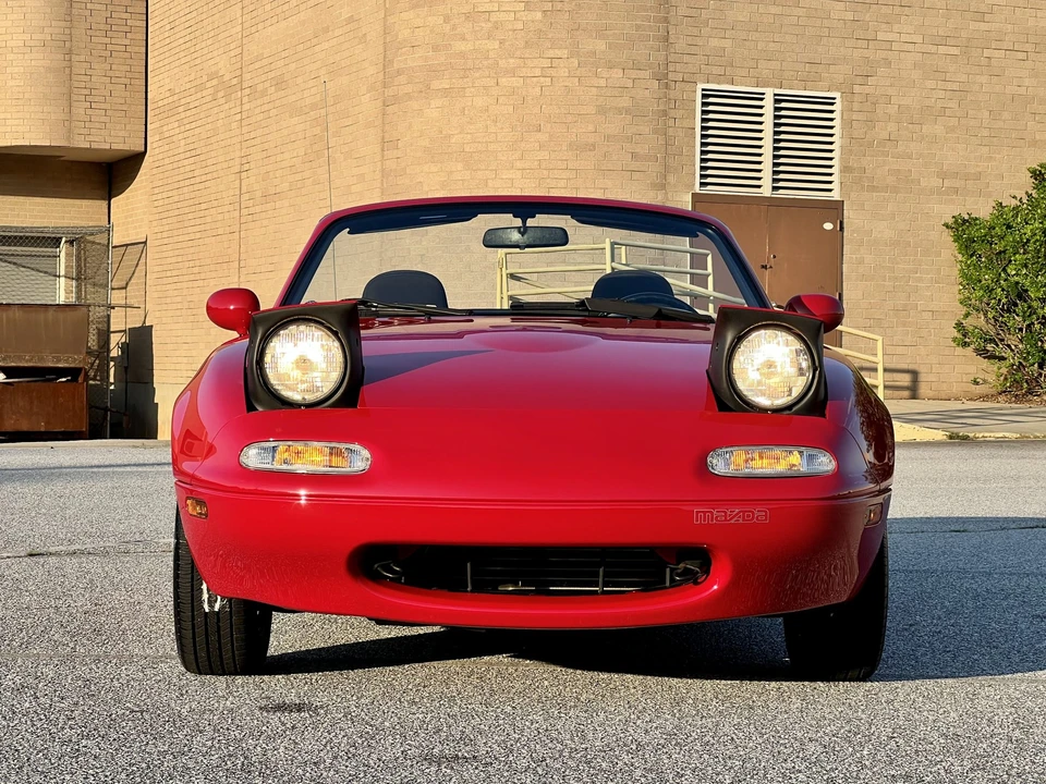 1990 Mazda NA MX-5 Miata - Image 3 of 31