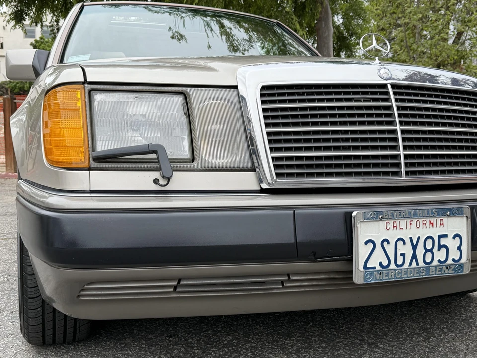 1990 Mercedes-Benz W124 E-Class - Image 28 of 31