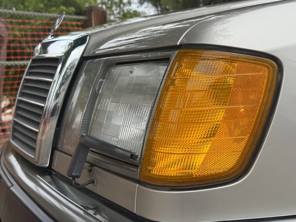 1990 Mercedes-Benz W124 E-Class - Image 31 of 31