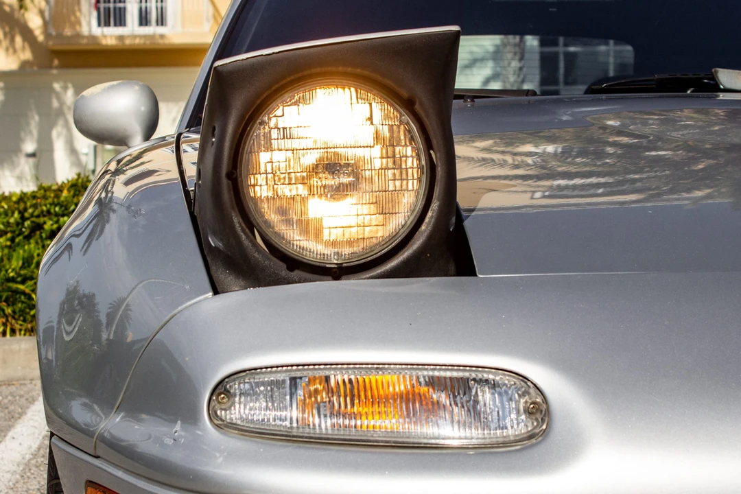 1991 Mazda NA MX-5 Miata - Image 15 of 31