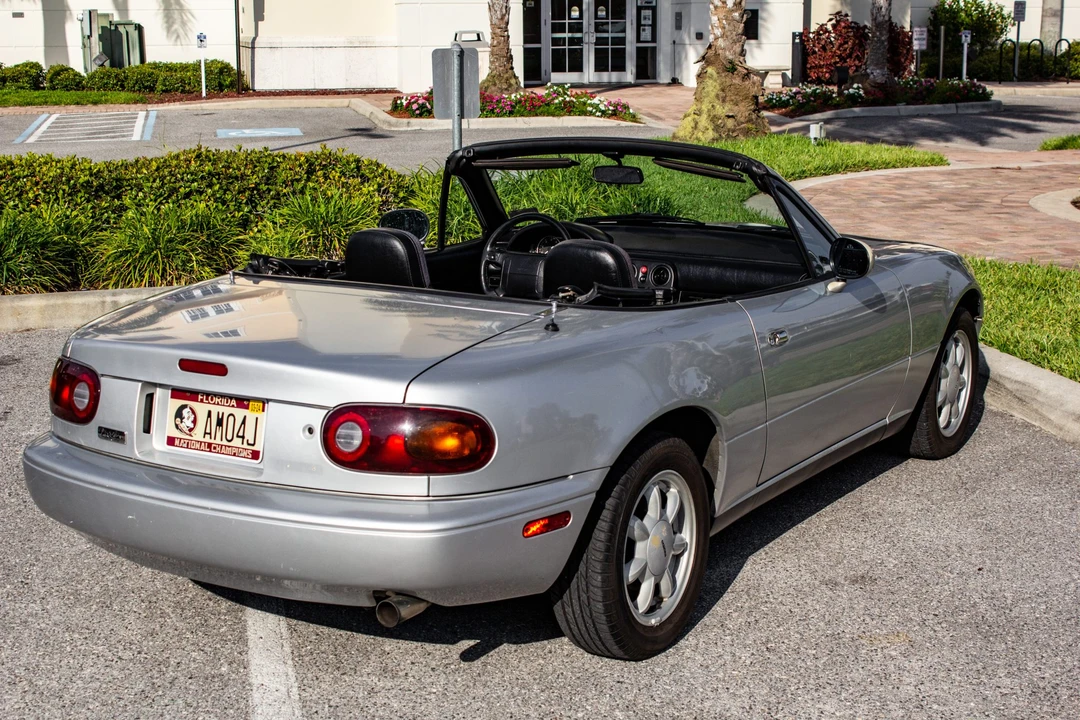 1991 Mazda NA MX-5 Miata - Image 10 of 31