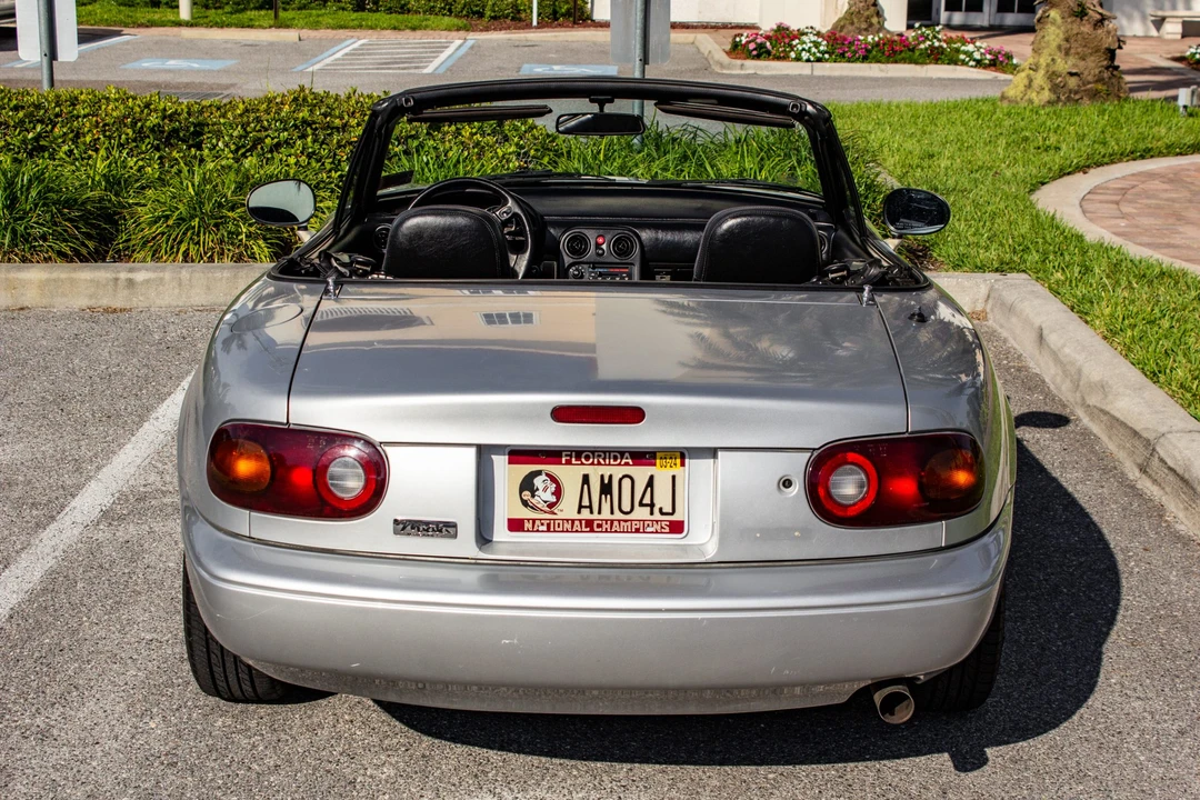 1991 Mazda NA MX-5 Miata - Image 7 of 31