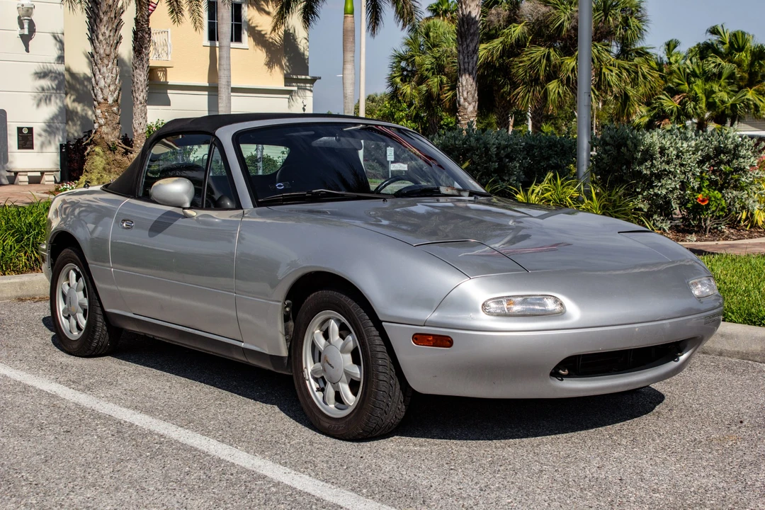 1991 Mazda NA MX-5 Miata - Image 13 of 31