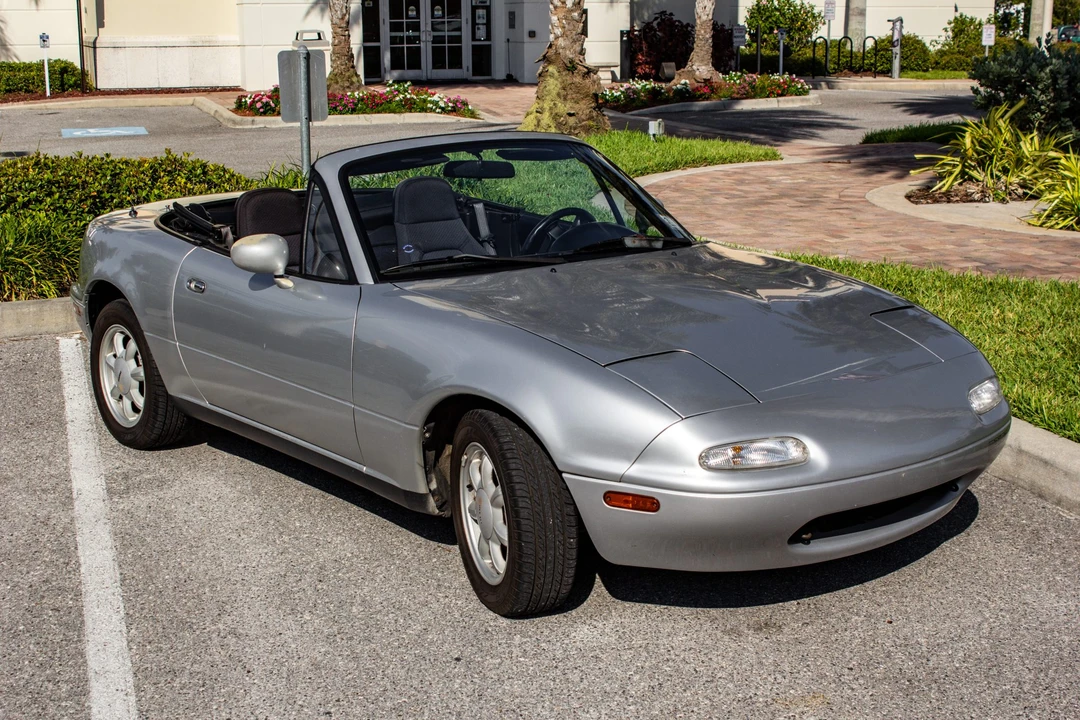 1991 Mazda NA MX-5 Miata - Image 14 of 31