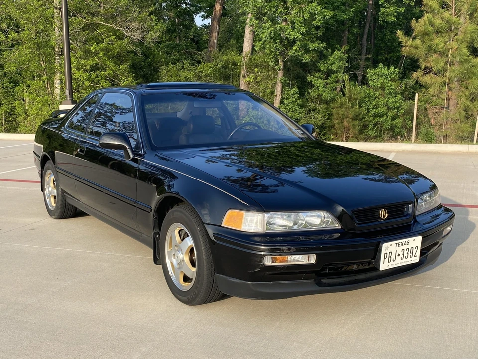 1992 Acura Legend 2nd Gen - Image 2 of 31