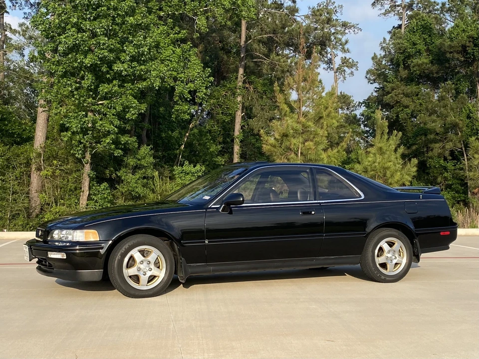 1992 Acura Legend 2nd Gen - Image 12 of 31